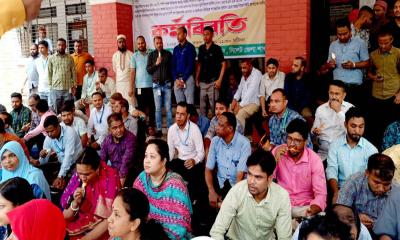 সিলেটে বিভিন্ন দাবিতে আদালতপাড়ায় কর্মবিরতি